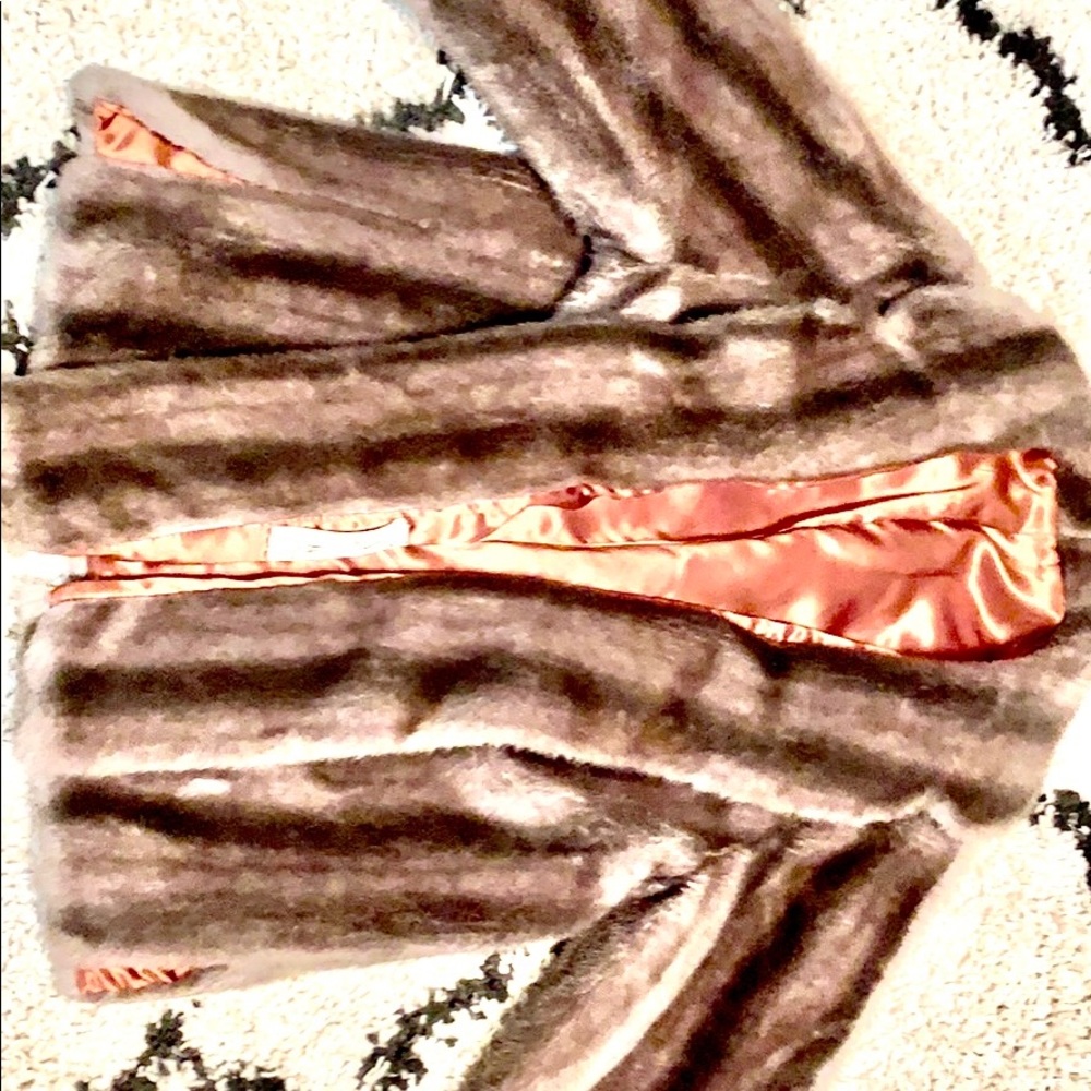 Temptations fur (mink) coat